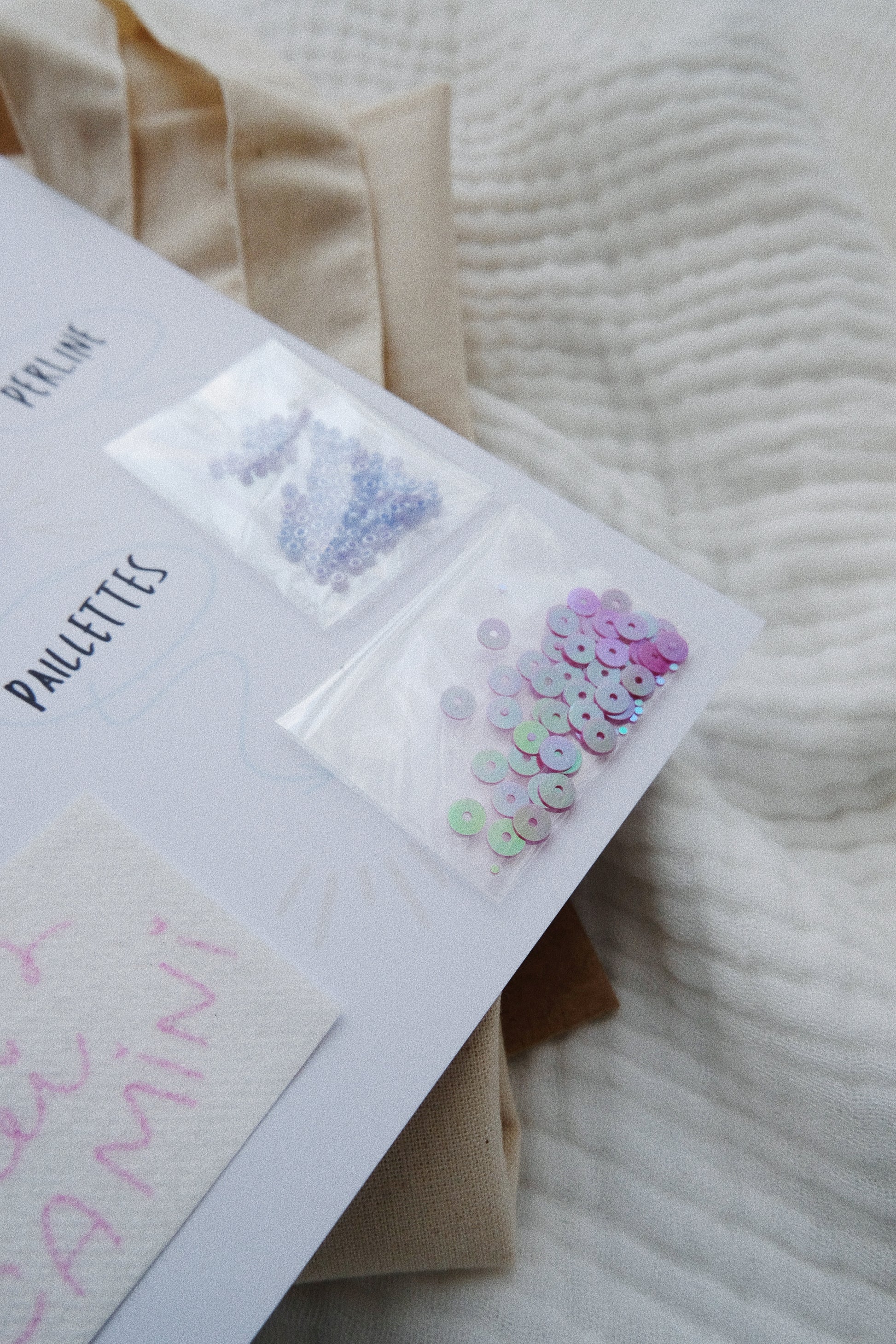 Corso di ricamo con perline e paillettes - 14 marzo 2026