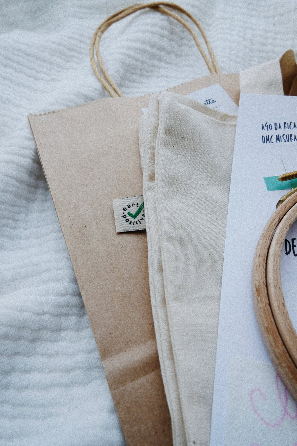 Corso di ricamo con perline e paillettes - 14 marzo 2026